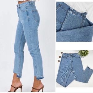 Mind Over Matter Mom Jeans by Lioness Size S (equivalent to size 4)